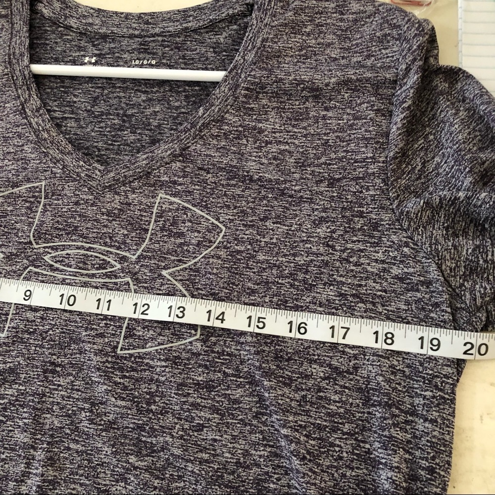 Under Armour Heatgear purple‎ women’s Shirt Sz LG - Picture 6 of 7